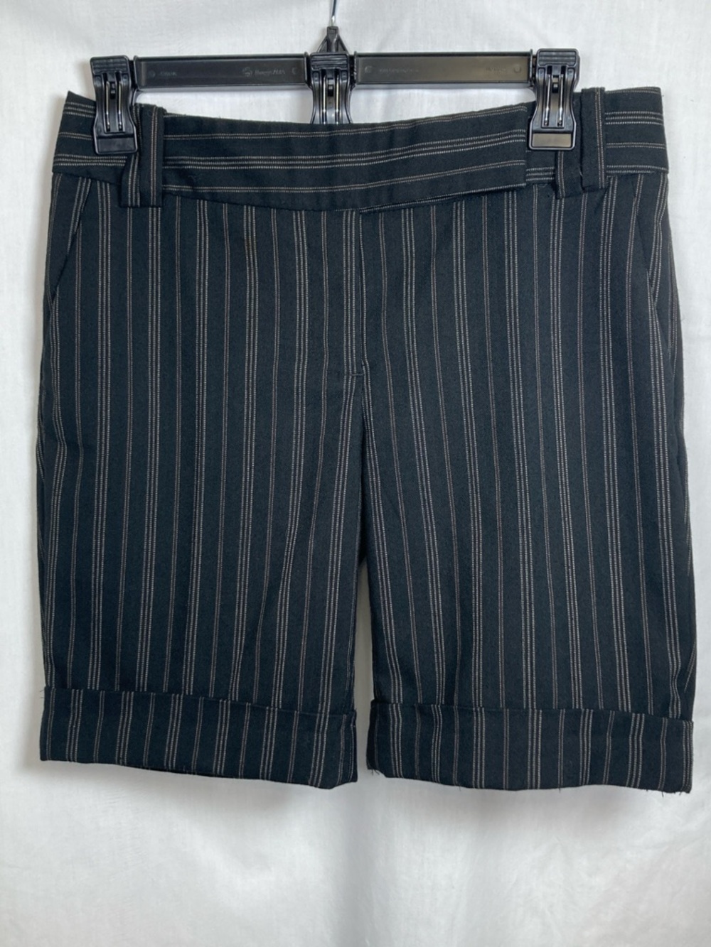 Zara Black Pinstripe Bermuda Shorts with Cuffed Hem Sz 4 Tailored Event Business